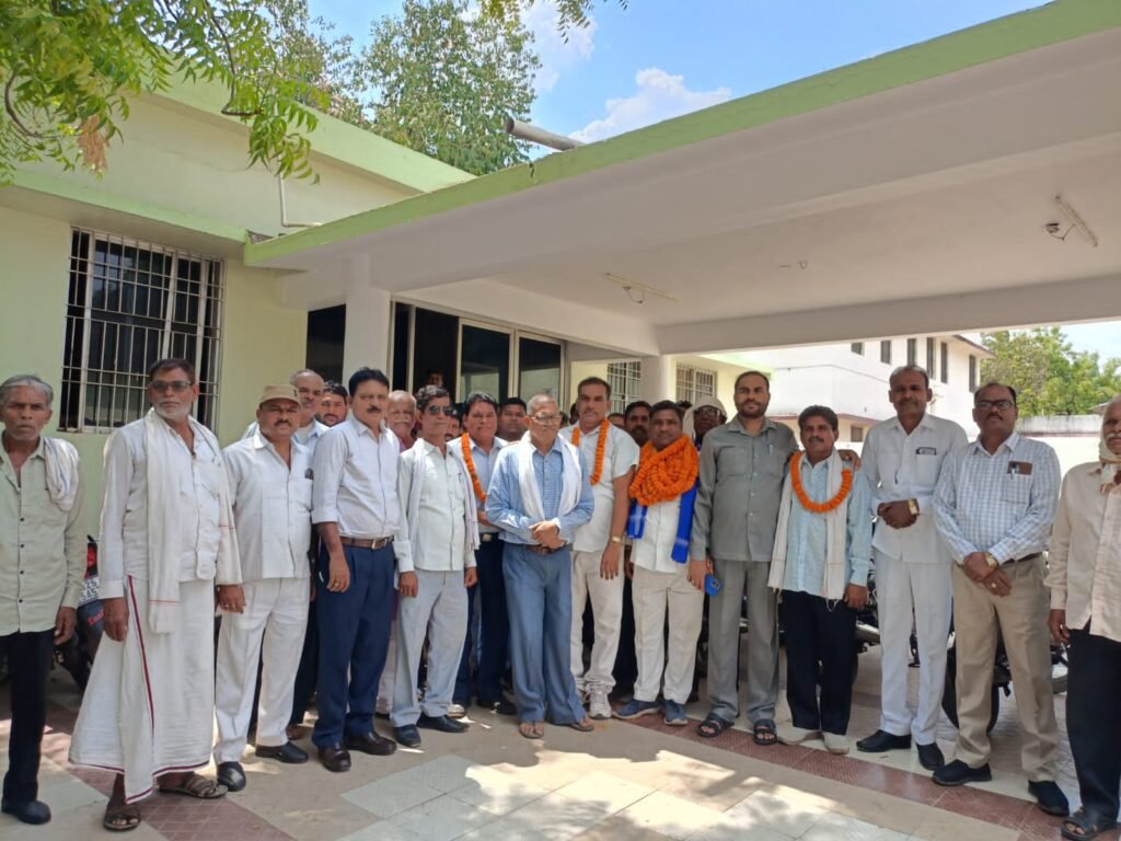 बसपा ने बेमेतरा और कबीरधाम में नई जिला इकाइयों का किया गठन, नए जिलाध्यक्ष नियुक्त 1002052652